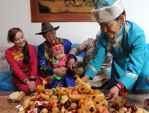 蒙古族过春节：“我们的春节既独具特色又丰富多彩”